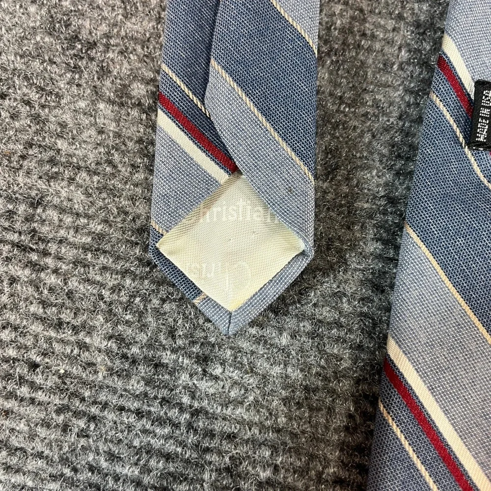 Christian Dior Mens Silk Blend Striped Tie Blue Burgundy Made in USA Woven Italy